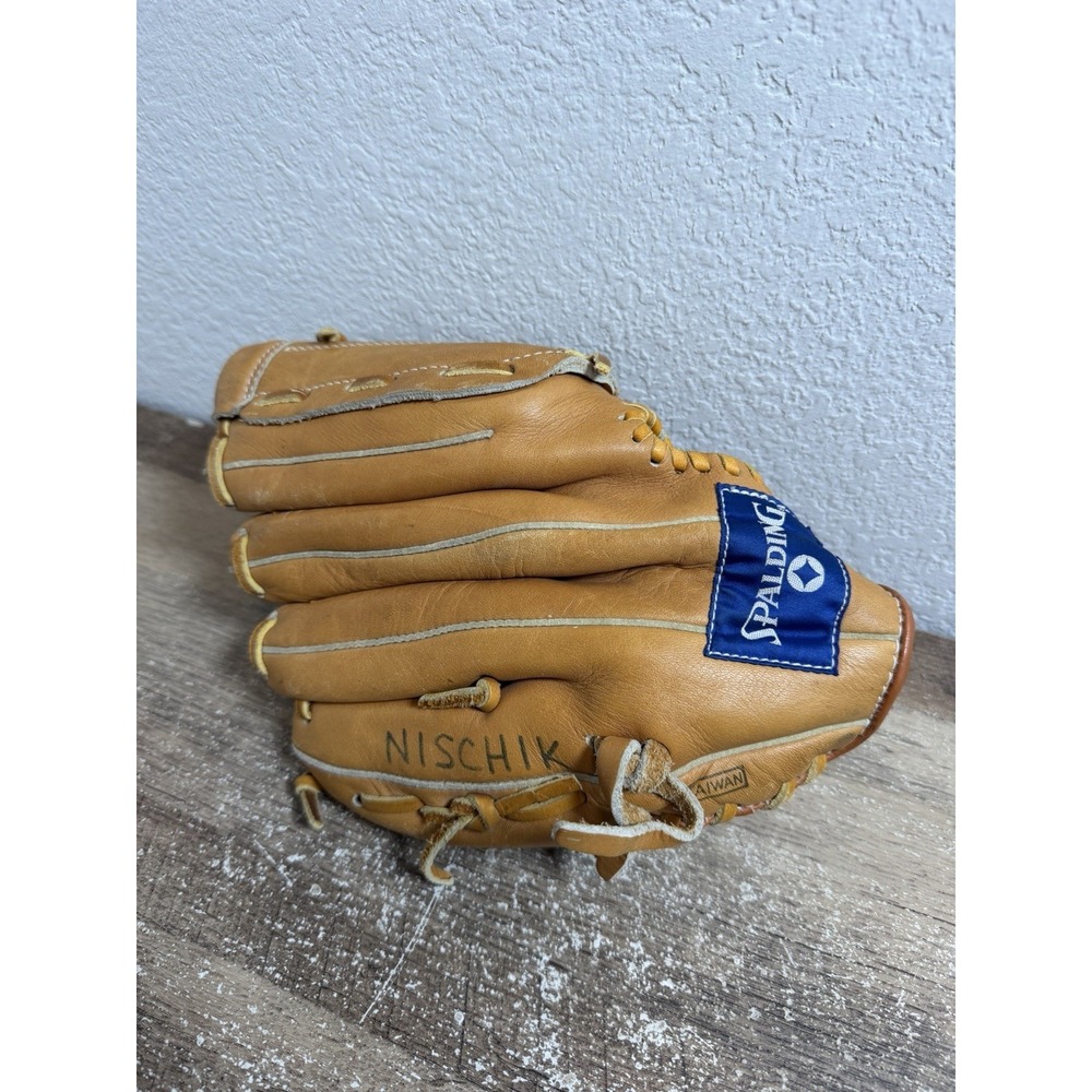 Vintage Spalding Tom Seaver Youth Size Baseball Glove 42-251 Pro Heel Leather